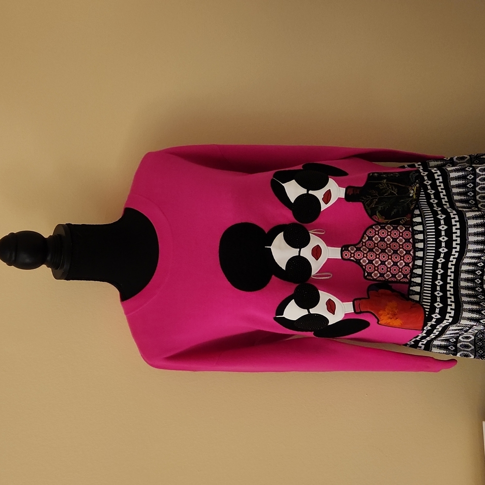 Alice & Olivia Stace Face hot pink sweater - size S - NWOT